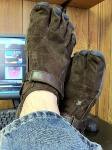 fivefingers-at-the-office